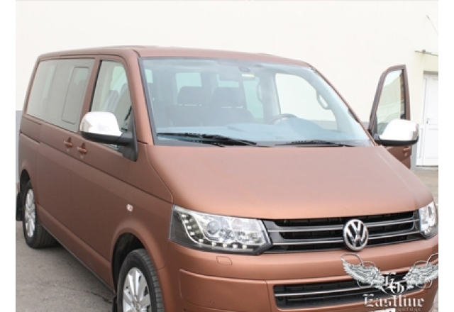 Volkswagen Multivan - перетяжка салона автомобиля кожей