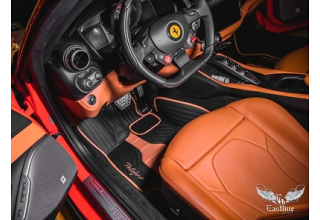 Ferrari Portofino - эксклюзивный комплект кожаных ковров