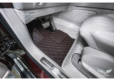 Mercedes-Benz G-class - эксклюзивный комплект ковров с бортами