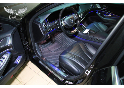 Mercedes-Benz S-class – стандартный комплект ковриков из немецкой экокожи с бортами. 