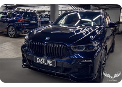 Сразу два BMW X5 в тюнинг-ателье Eastline Garage на детейлинг-процедурах .