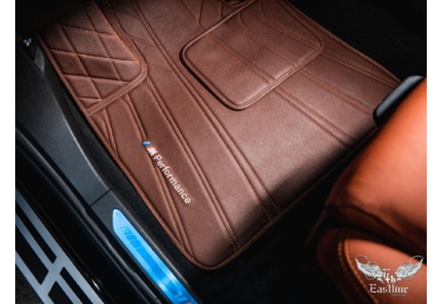 Комплект кожаных ковров для BMW X7.