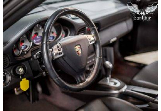 Porsche 911 – комплексная химчистка салона