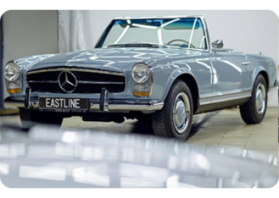 Классический родстер Mercedes-Benz 230 SL 60-х в тюнинг ателье Eastline Garage.