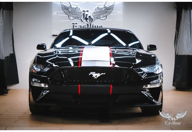 Ford Mustang – комплексная перетяжка салона автомобиля 