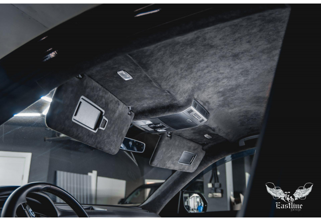 Volkswagen Teramont - потолок из алькантары, ламинация карбоном, шумоизоляция крыши и дверей.