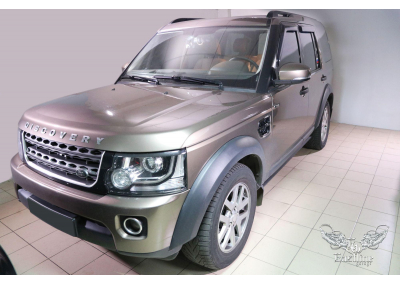 Land Rover Discovery – аквапринт вставок салона и перетяжка руля в натуральную кожу. 