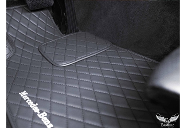 Mercedes-Benz E-class – пошив эксклюзивного комплекта ковров из немецкой экокожи