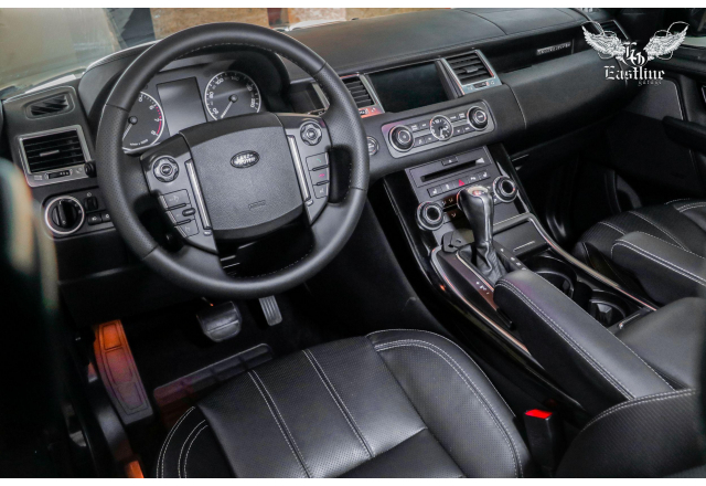 Range Rover Sport – реставрация и химчистка кожаного салона, полировка кузова. 
