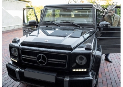 Mercedes-Benz G 63 AMG пошив комплекта ковров из фактурной немецкой экокожи.