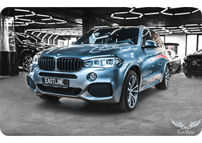 Салонные вставки из настоящего карбона для BMW X5 в кузове f15 