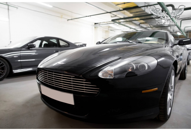 Aston Martin DB 9 пошив салона в кожу и общее обновление авто