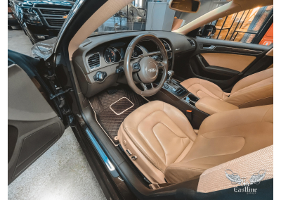 Audi A5 - индивидуальный пошив комплекта ковров из экокожи для автомобиля  